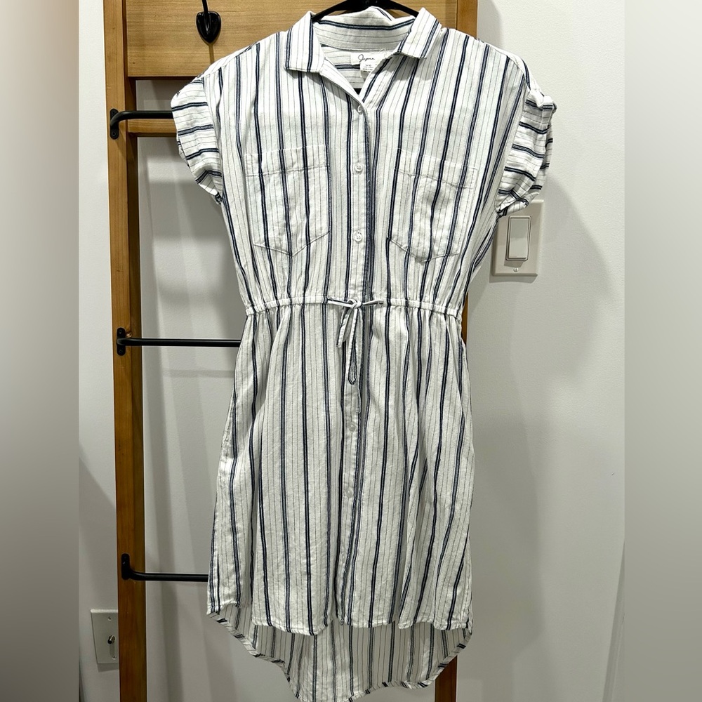 White and Blue High-Low Knee Dress